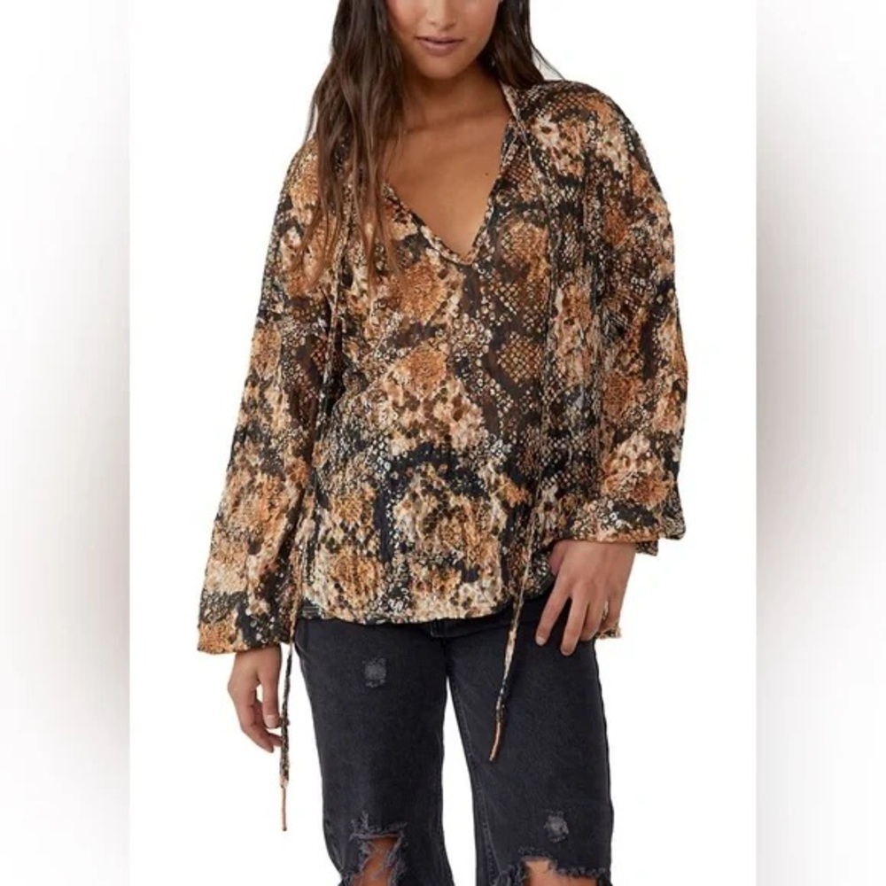 Free‎ People Out For The Night Snakeskin Print Blouse Boho Festival Oversized L